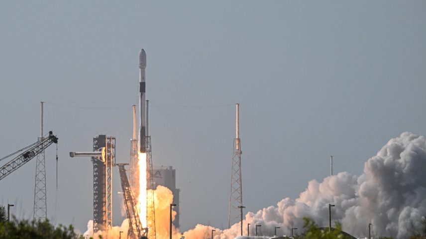 SpaceX tem receita 92% maior em primeiro balanço após IPO