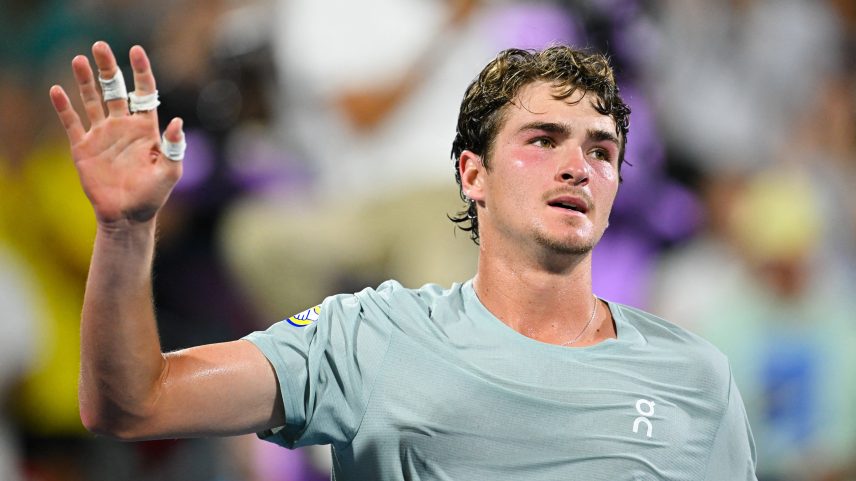 João Fonseca enfrenta Shelton por vaga nas quartas em Montreal