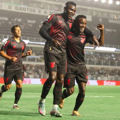 Viveros marca duas vezes, Athletico vence e coloca o Santos no Z-4