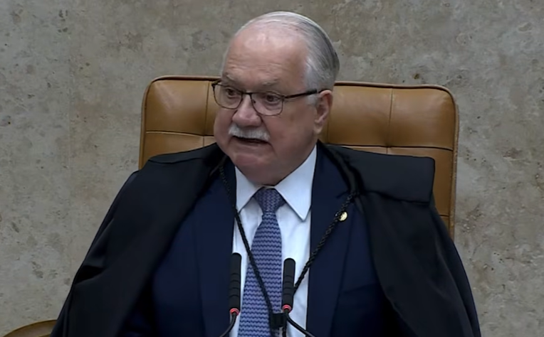 Fachin defende sigilo de fonte após operação autorizada por Moraes