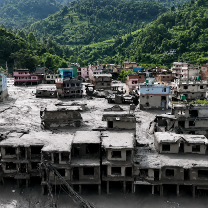 Risco de novo desastre? Lago formado após colapso de geleira coloca Nepal e China em alerta