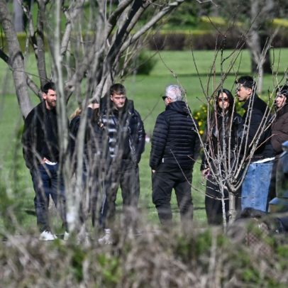 Lionel Messi se despede do pai em cerimônia íntima na Argentina