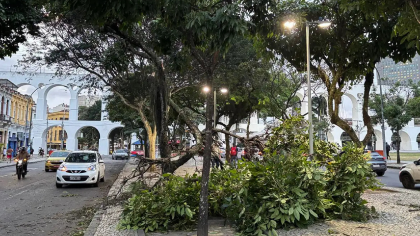 Prefeitura do RJ assina contrato de 25 anos com Cacique Cobra Coral