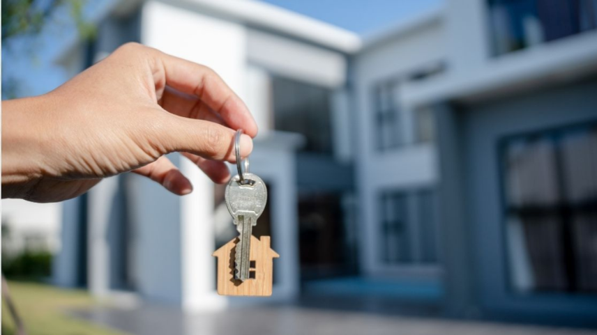 Casa própria supera casamento e filhos entre objetivos de vida no Brasil