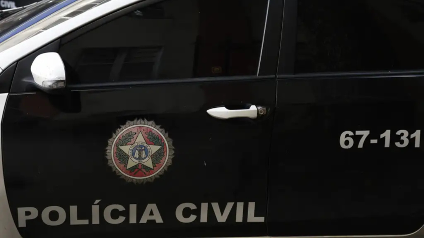 Polícia Civil faz operação contra extorsões do TCP em condomínios do RJ
