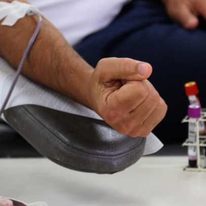 Saúde permite doação de sangue após 70 anos e reduz prazo pós-tatuagem