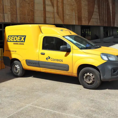 Correios começam a entregar no Brasil compras feitas no Paraguai