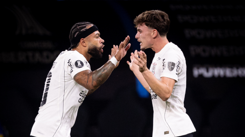 Memphis dá assistência e Corinthians vence Rosario Central na Libertadores