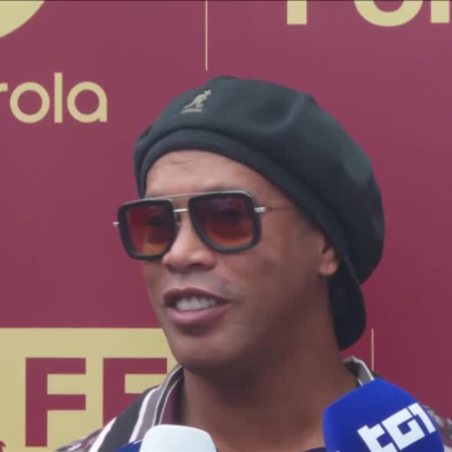 Ronaldinho Gaúcho fala sobre reestreia aos 46 anos: "Depende do técnico"
