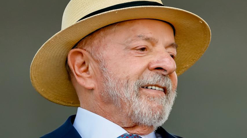 Lula diz que nunca conheceu lobista, defende Lulinha e critica Marcola