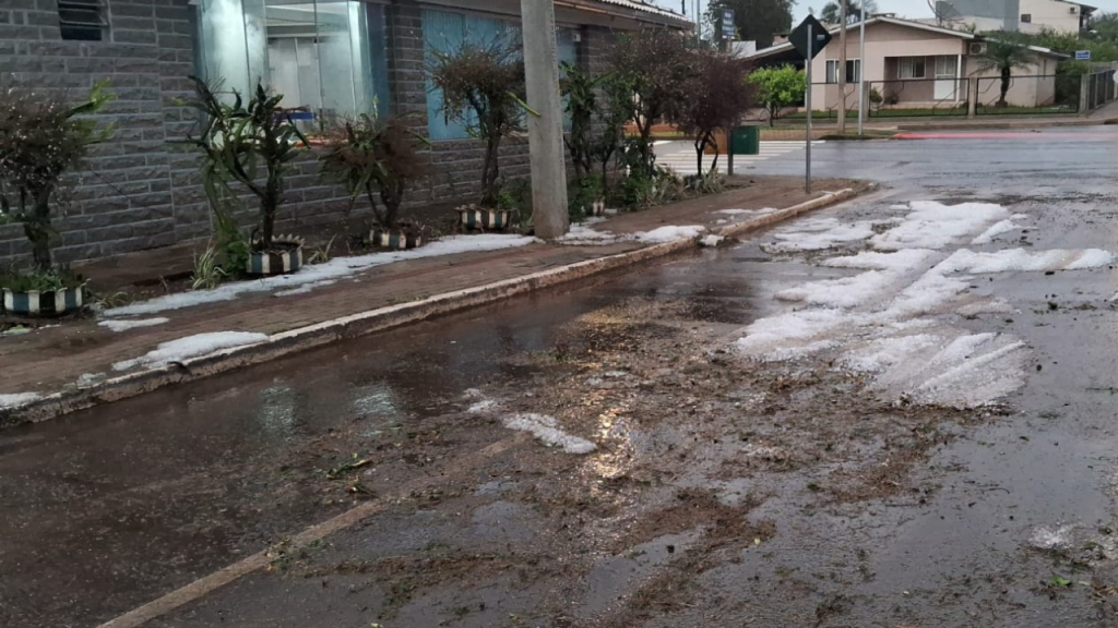 Estragos no RS após tempestades de granizo. | Divulgação/Defesa Civil
