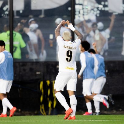 Santos faz três no segundo tempo, bate o Vasco e deixa o Z-4