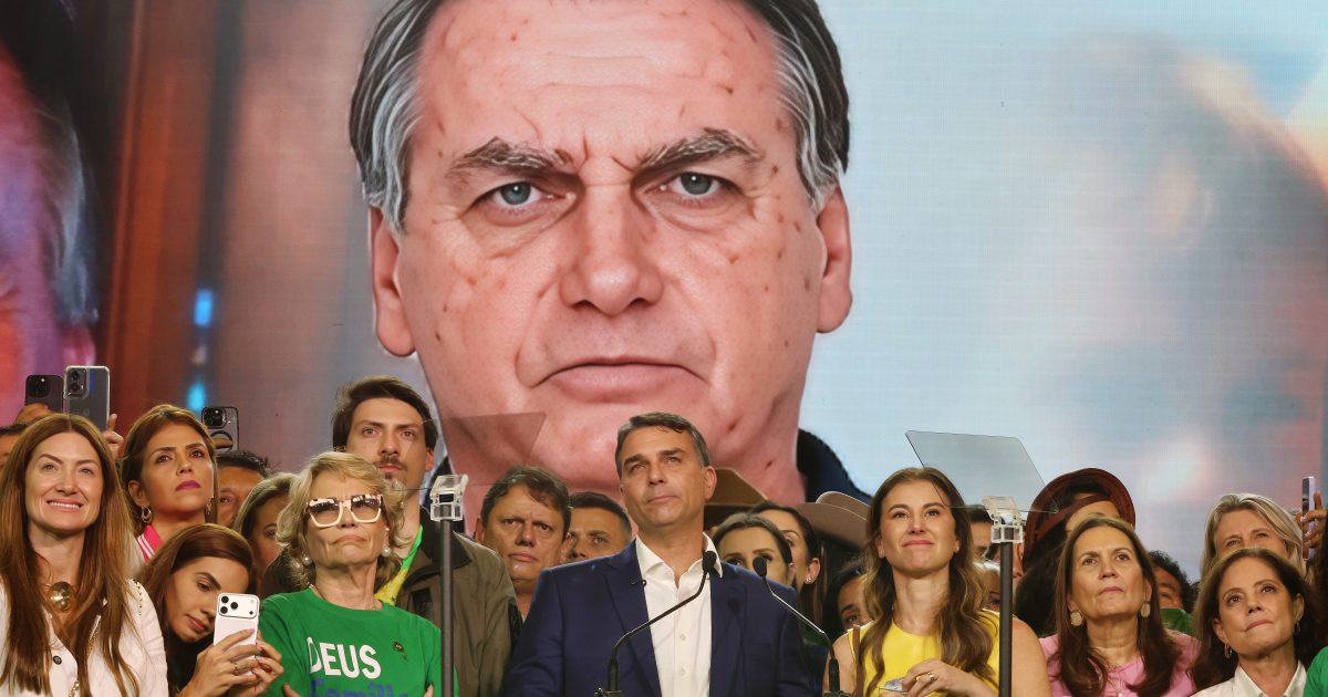 TSE marca para terça-feira (18) discussão sobre IA na campanha