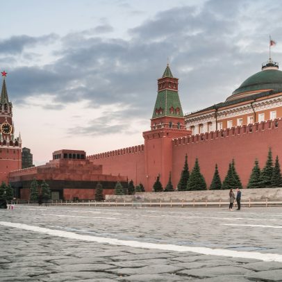 Rússia ameaça atacar alvos britânicos, e Trump minimiza risco à Otan