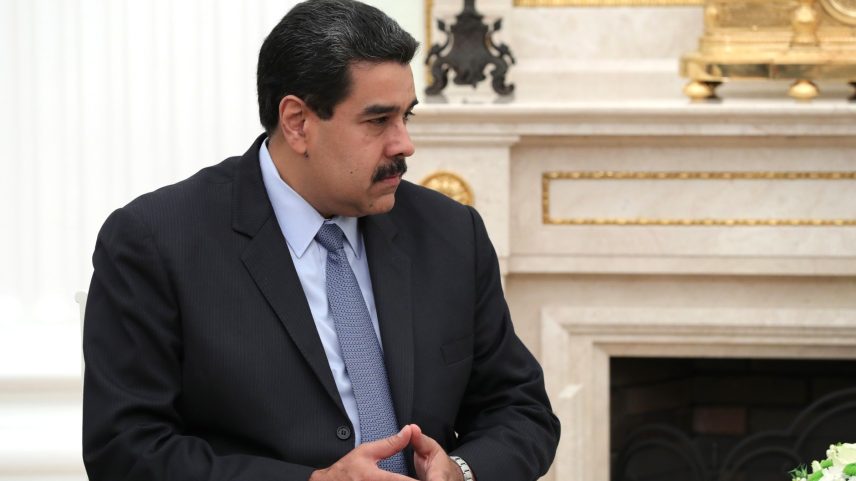 'Estamos firmes', diz Maduro ao publicar fotos da prisão