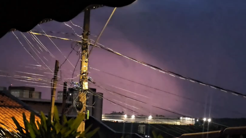 Chuva atingiu capital e região metropolitana na madrugada desta segunda-feira | Reprodução