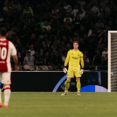 O caos dos "tiers" da Adidas: por que o Ajax não tem camisa "versão jogador"