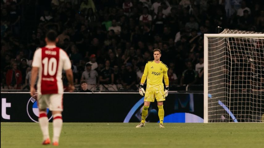 O caos dos "tiers" da Adidas: por que o Ajax não tem camisa "versão jogador"