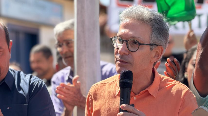 Zema desiste de participar de debate da Band após ausência de Lula