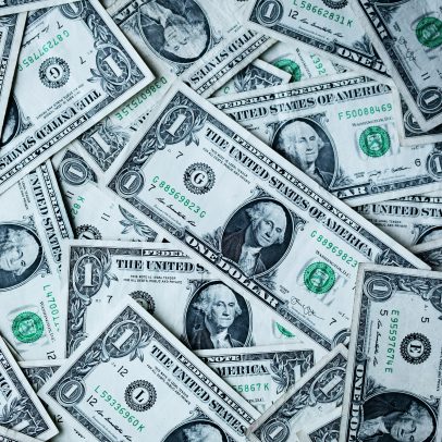 Dólar fecha em maior cotação desde março após sequencia de altas
