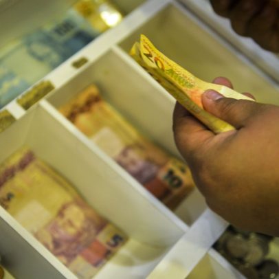Governo prevê superávit de R$ 18,6 bi no Orçamento de 2027