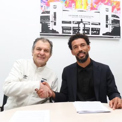 Vozinha assina contrato de seis meses com o Colo-Colo