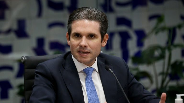Hugo Motta declara apoio à reeleição de Lula nas eleições de 2026
