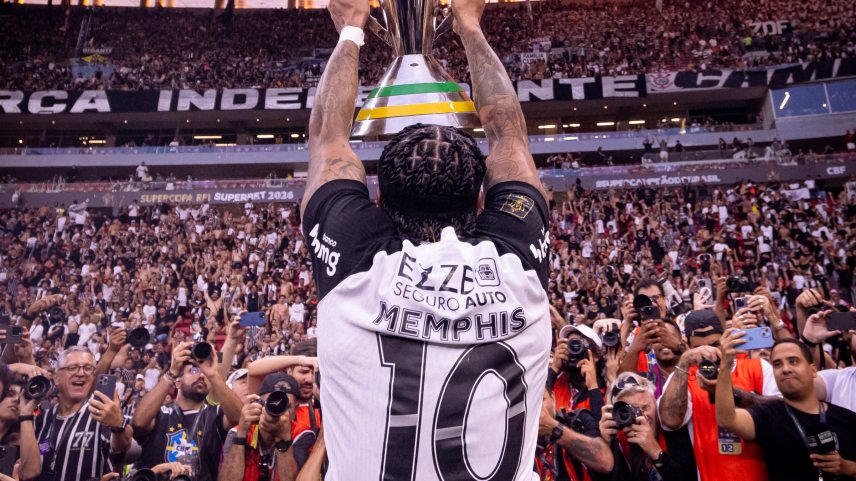 Osmar Stabile confirma renovação de Memphis Depay