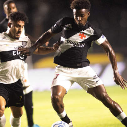 Vasco pressiona, mas fica no empate com o Olimpia em São Januário
