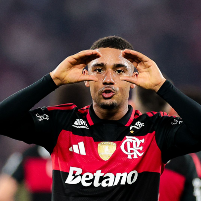 Em noite de golaços, Flamengo elimina o Cruzeiro e vai às quartas da Libertadores