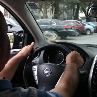 MPF recomenda que Uber e 99 criem categoria de acessibilidade para idosos e PcDs