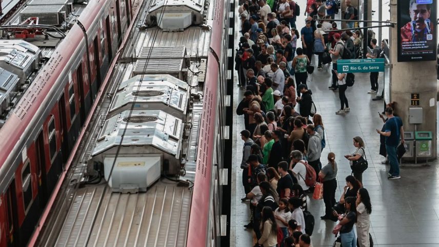 Greve da CPTM: sindicato decide no fim do dia se movimento continua em SP