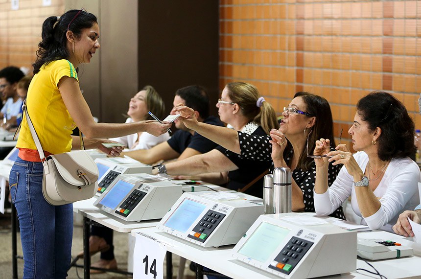 Brazil Election 2026: 158 Million Vote in Knife-Edge Lula vs Bolsonaro Runoff