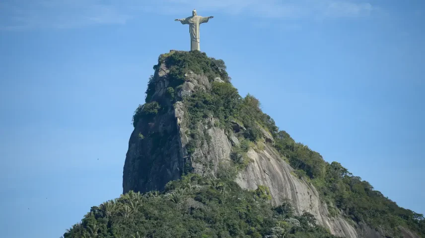Brasil tem 4º maior crescimento do turismo internacional, mostra OECD