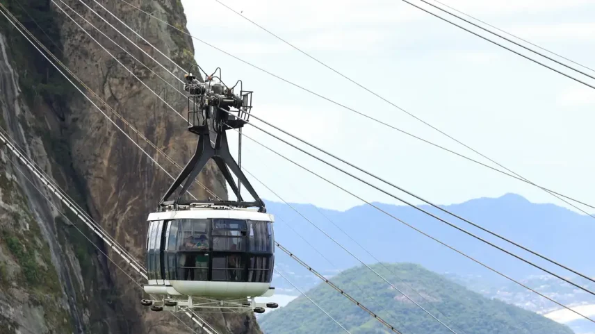 Ventania fecha Cristo, Bondinho e outros pontos turísticos no Rio