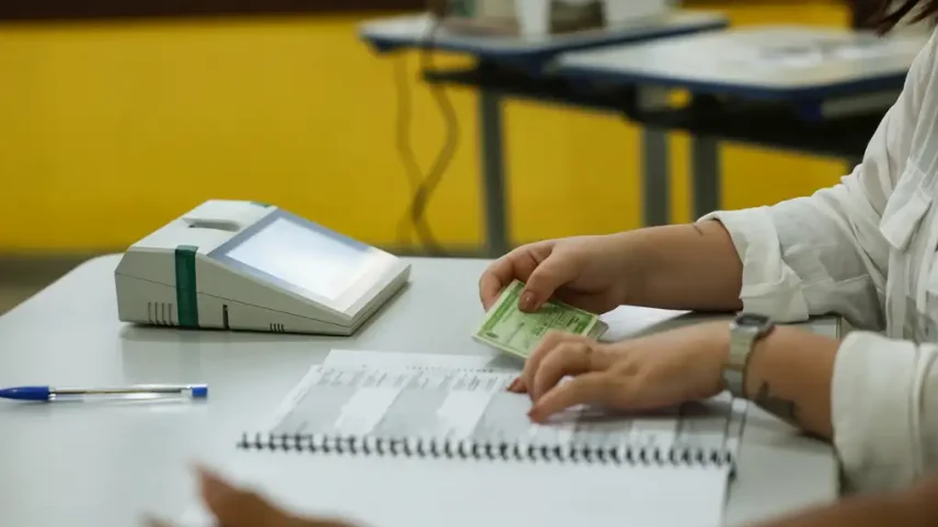 Convenções terminam hoje; saiba quais nomes já estão oficializados na disputa presidencial