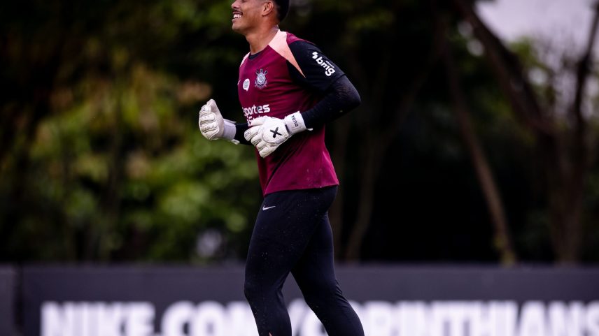 Corinthians x Chapecoense pelo Brasileirão: onde assistir e escalações
