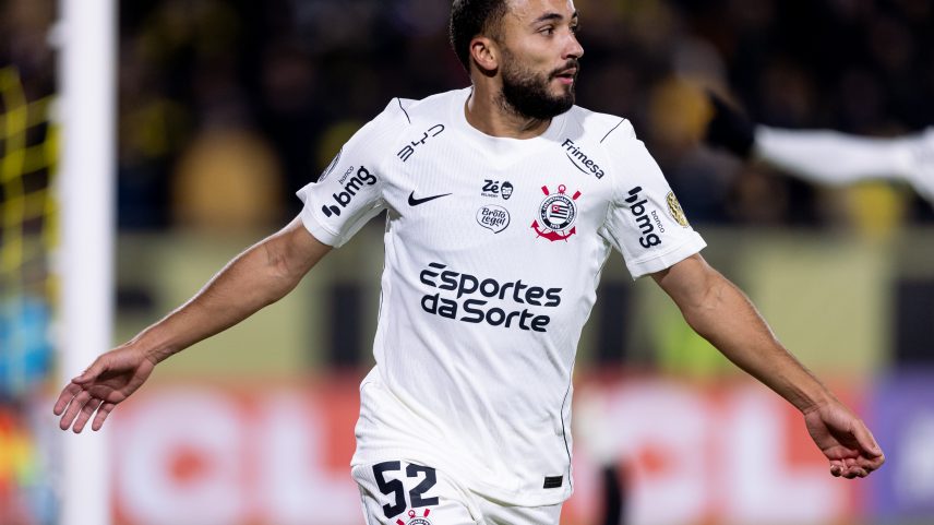 Corinthians renova com Zakaria Labyad até 2027