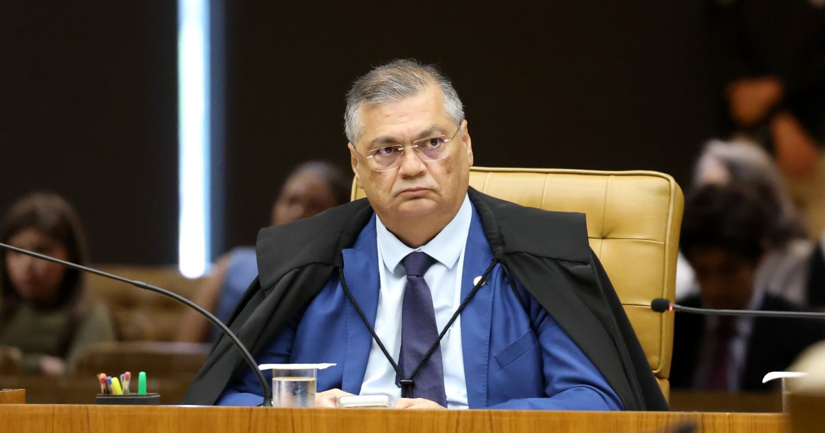 Dino apura elo entre Banco Master e concessões de cemitérios em SP