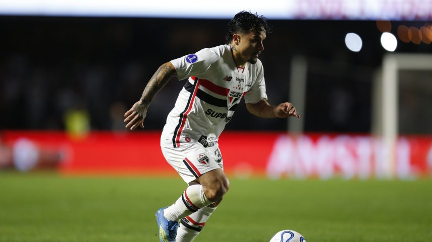 São Paulo x Internacional: onde assistir, escalações e arbitragem