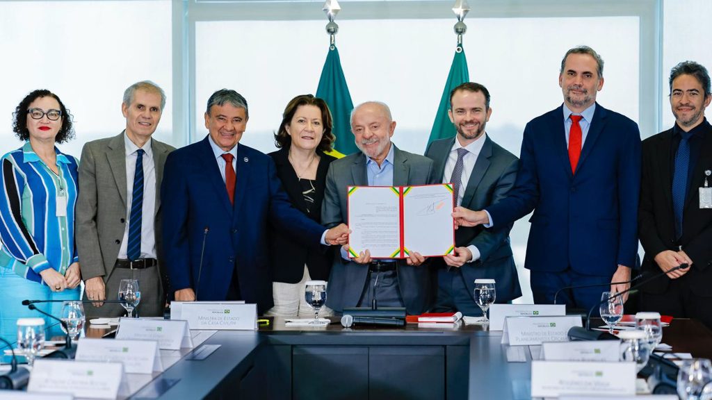 O presidente da República, Luiz Inácio Lula da Silva, durante anúncio de atualização monetária do Bolsa Família. | Foto: Ricardo Stuckert