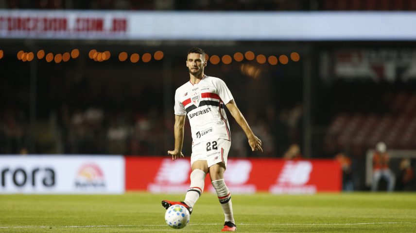 Domingos Duarte rompe o ligamento do joelho e está fora da temporada