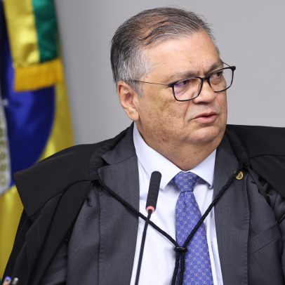 Dino manda PF investigar ataques a imagens religiosas pelo país