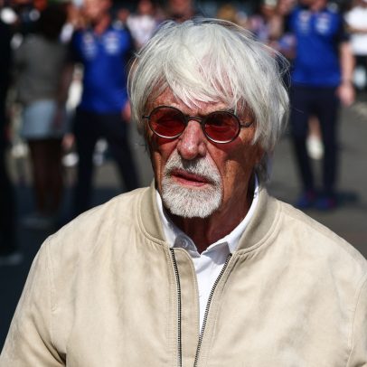 Ex-chefe da F1 é detido por porte de espingarda em avião particular
