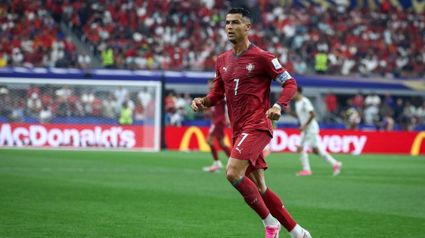Cristiano marcou quatro gols nas estreias de técnicos de Portugal