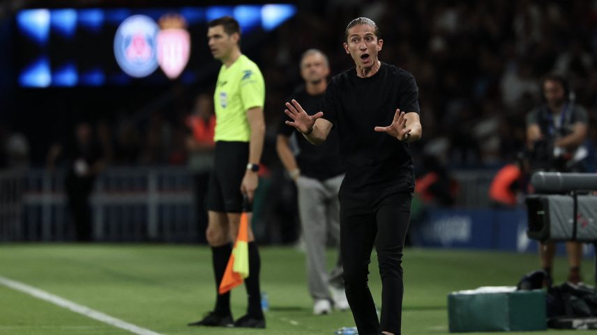 Monaco de Filipe Luís vira sobre o PSG e assume a liderança do Francês