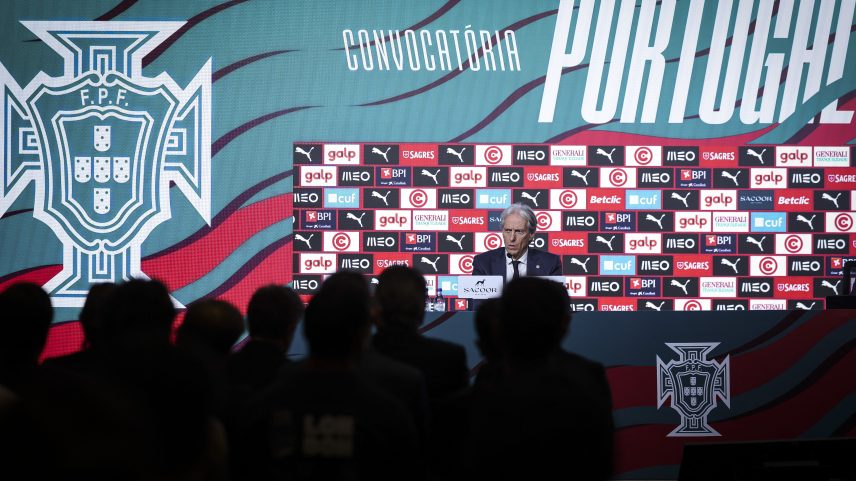 Jorge Jesus estreia com Cristiano Ronaldo e quatro novidades em Portugal