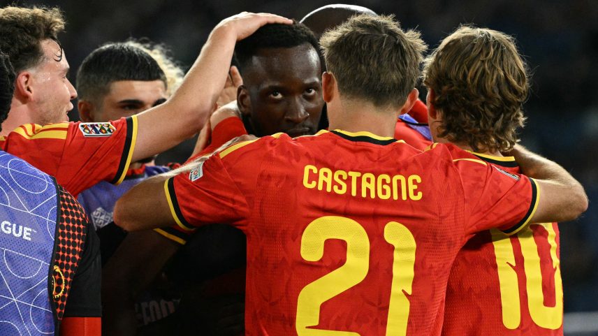 Godts e Lukébakio marcam, e Bélgica vence a Itália em Roma