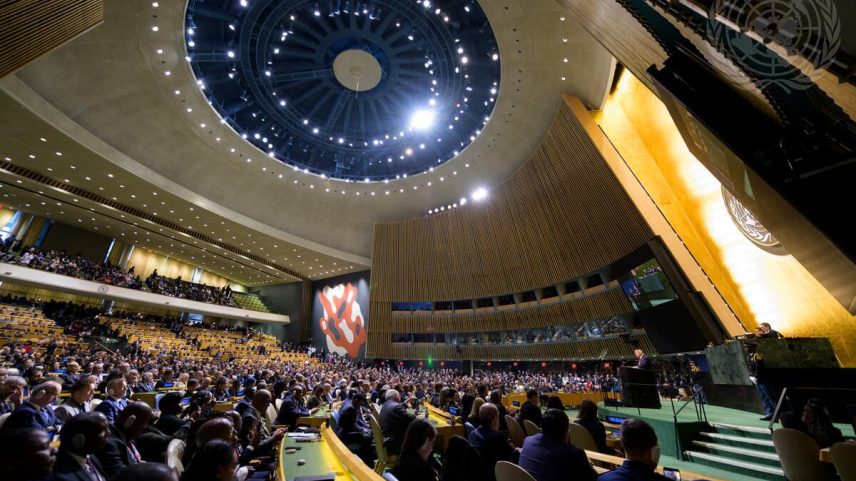 Na ONU, 80 países pedem reabertura do Estreito de Ormuz