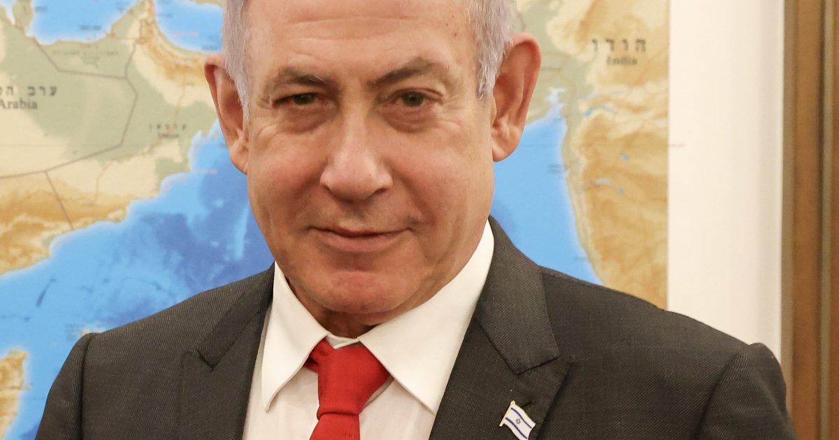 Netanyahu afirma que derrubada do regime do Irã está próxima